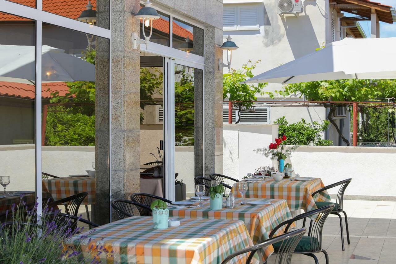Downtown Private Rooms Mandic San Pietro di Brazza Esterno foto